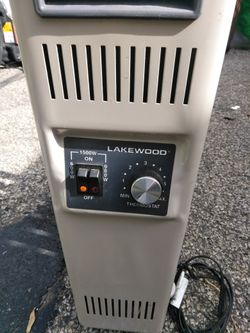 Lakewood Oil-Filled 1500W Electric Radiator Heater