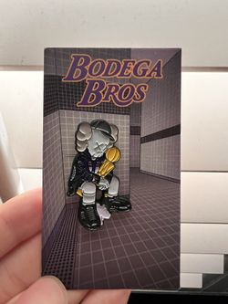 Kobe X Kaws Pin