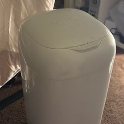Diaper Genie 