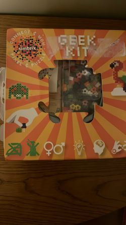 Building Pixel Puzzle 