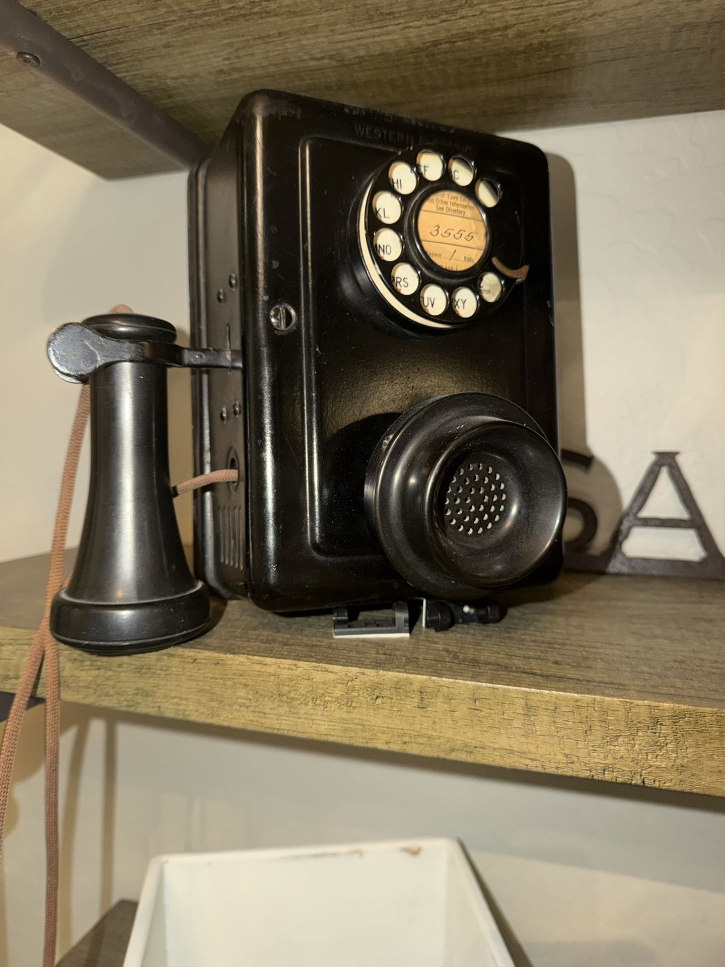 Antique Black Metal Rotary Phone