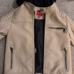 6-7 Years Old Jacket With Hoodie 