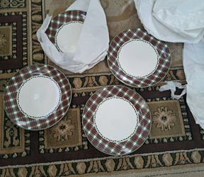 Christmas Plate Set (4)