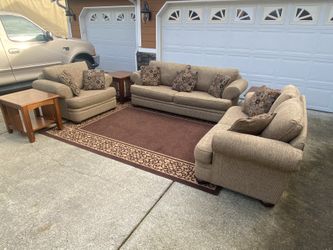 Beautiful Living Room Set Couch Loveseat Chair 3 Matching End Tables