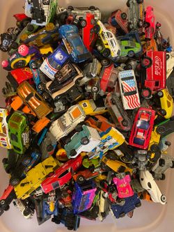 40 lbs Die-Cast Cars & Vehicles – Hot Wheels + More (Estate Find)