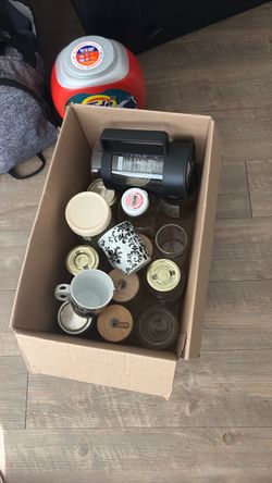 Mixed Lot of Glads cups, Jars and Mugs. Coffee maker (All free)