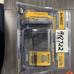 Dewalt Power Stack Battery + Charger Brand New
