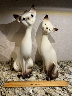 Mid Century Napcoware Ceramic Long Neck Siamese Cats