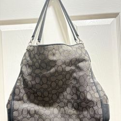 Bolsa Coach En Buenas Condiciones $$60