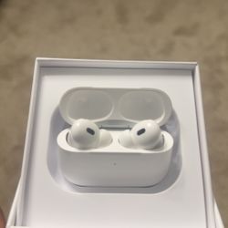  *NEW* AirPod Pro 2 (2nd Generation) Active noise Cancellation 
