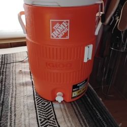 IGLOO COOLER 5 GL.