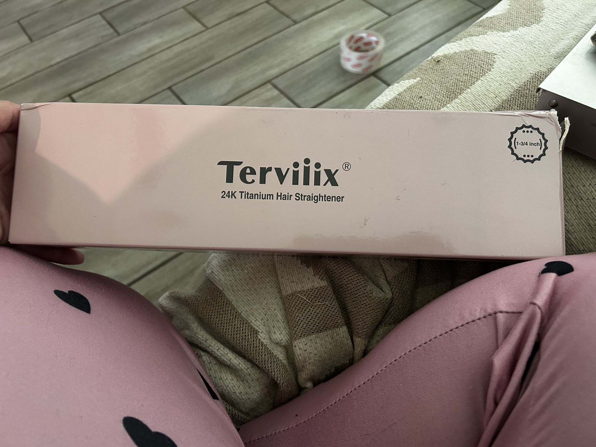 Terviiix 24K Titanium Hair Straightener