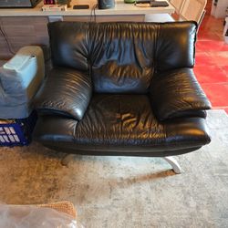 Leather Couch And Chair