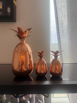 Pineapple cocktail and shot glass cups rose gold