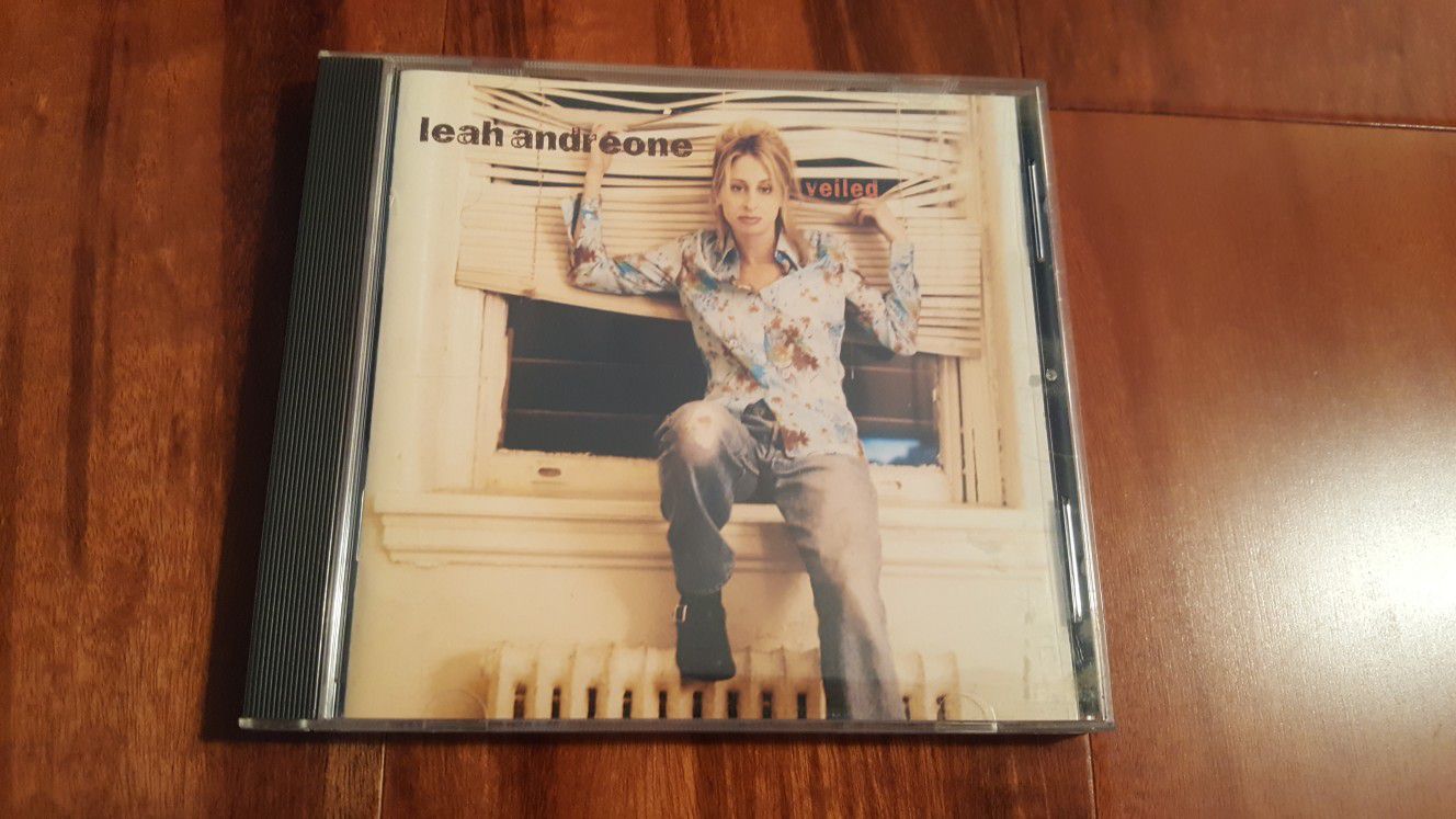 Leah Andreone - Veiled - Rock - RCA 07863 66897-2 cd