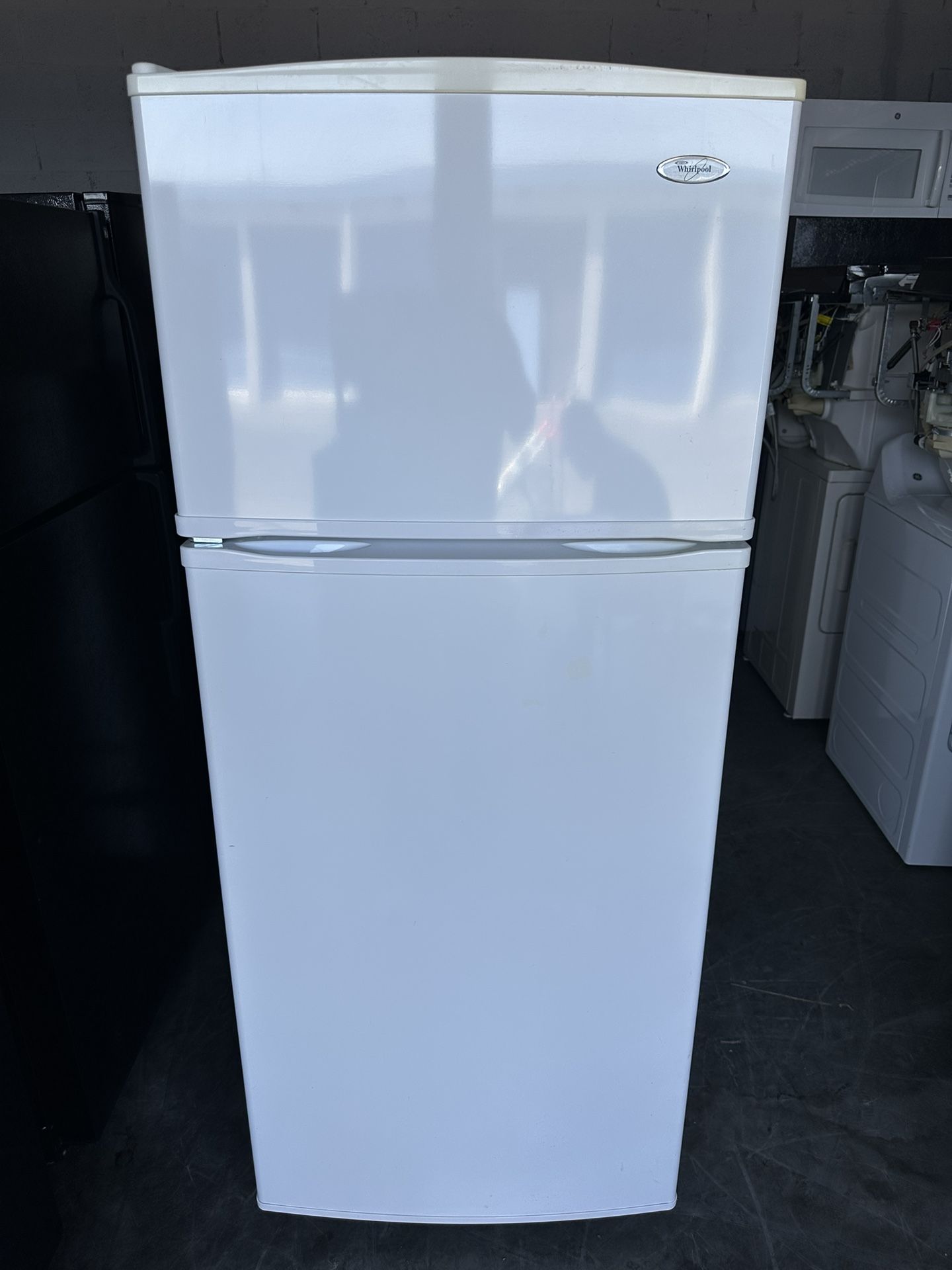 Whirlpool Refrigerator (1 Month Warranty)