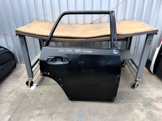 2010-2011-2012-2013-2014-2015-2016.....2024 TOYOTA 4 RUNNER RIGHT SIDE REAR DOOR OEM USED #11987