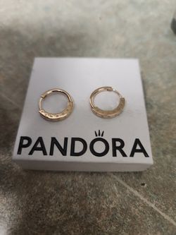 14k Gold Pandora Ear Rings