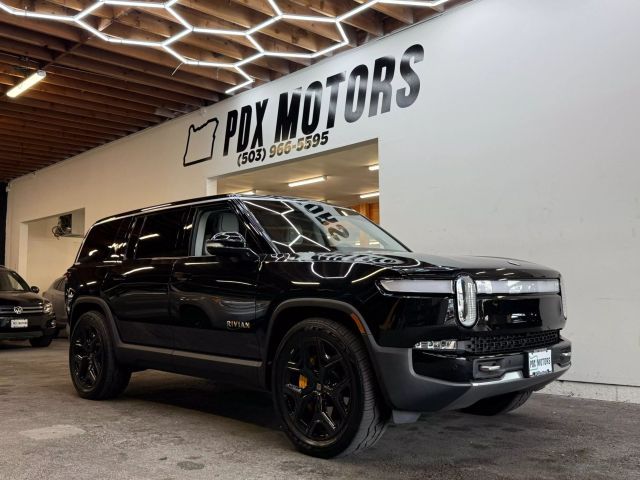 2023 Rivian R1S