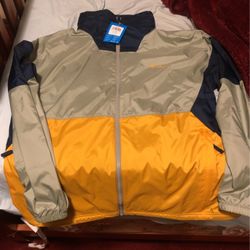 Point park lined windbreaker