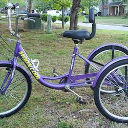 MOONCOOL trike
