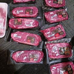 Fresh High End Steaks 