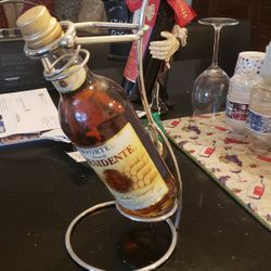 Metal Wine Holder