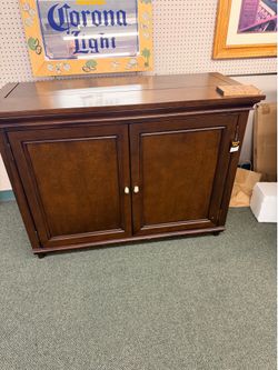 Hidden TV cabinet pop-up motorized