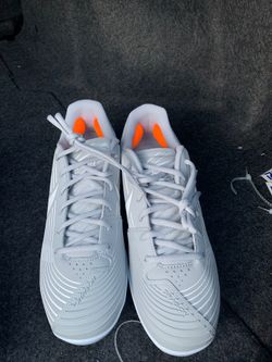 Nike cleats size 11