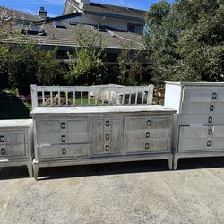 Free bedroom set