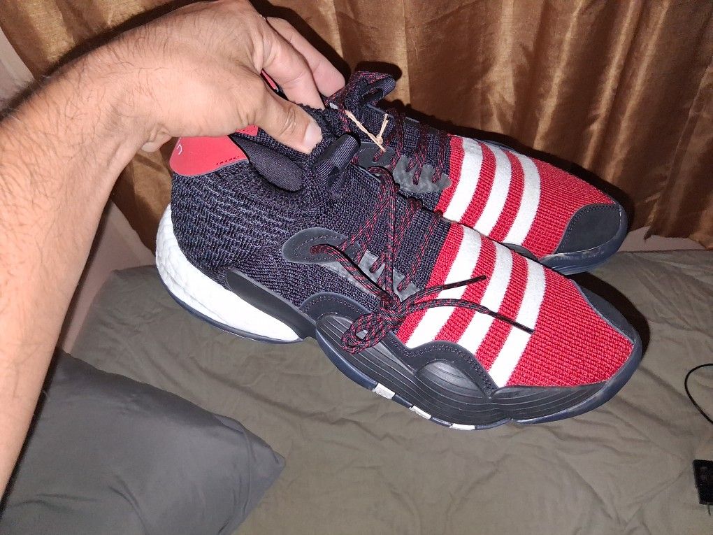 adidas size 10 shoes 