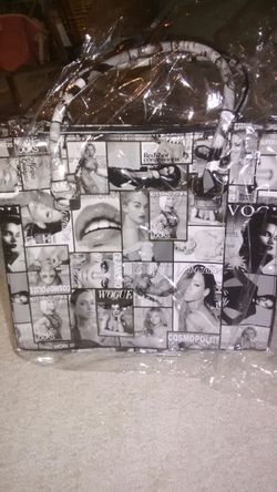 Magazine purse