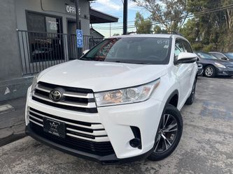 2017 Toyota Highlander