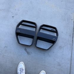 V Style Grill, Damaged