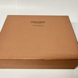 Louis Vuitton Shoe Box for Sale in Tempe, AZ - OfferUp