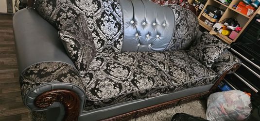 Sofa n Couch