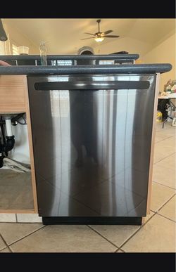 Frigidaire Oven, Microwave & Dishwasher