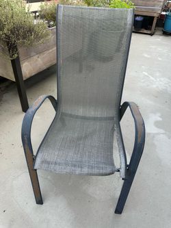 Free Outdoor Chair / Scrap Metal