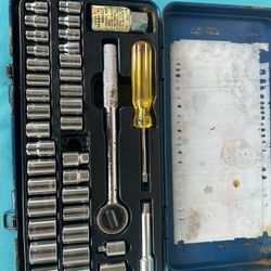 Vintage Wilmar 39 piece Combination Socket Set 1/4" & 3/8" Drive SAE & Metric