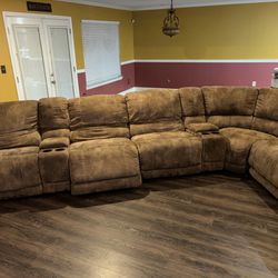 8 Pc Reclining Sectional 
