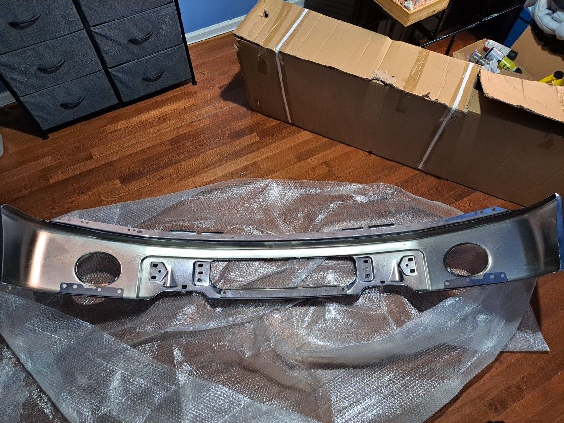 Ford F150 2010 FRONT BUMPER