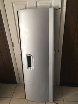 Tacoma oem tailgate 2005 to 2014