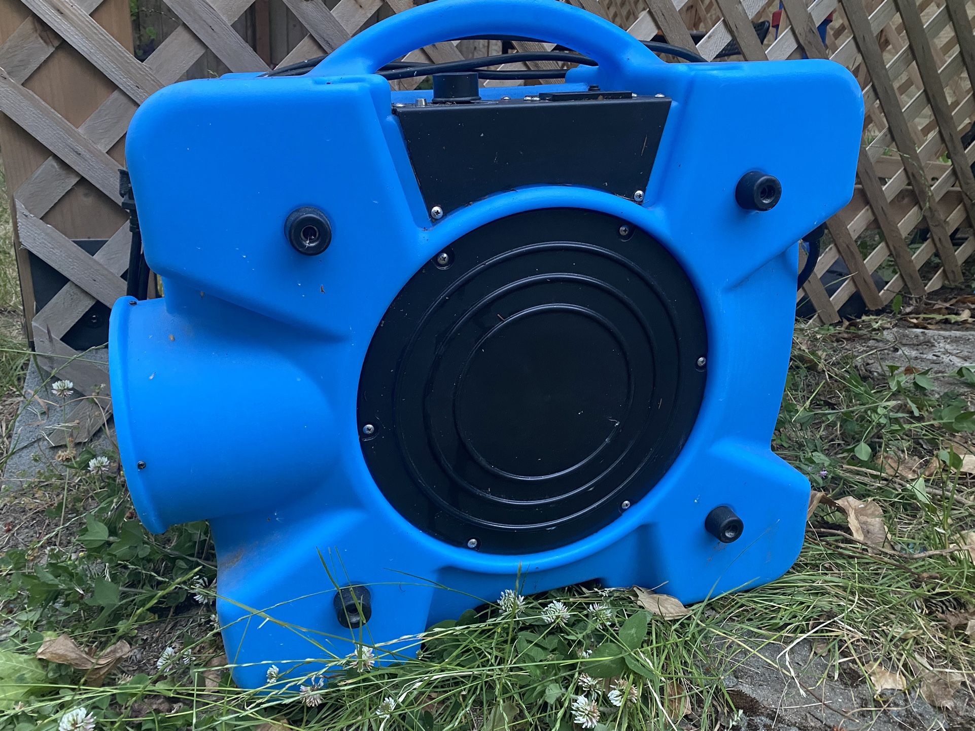 BlueDri Air Shield 550 HEPA Air Scrubber