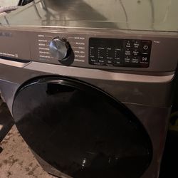 Samsung Smart Washer/dryer Set