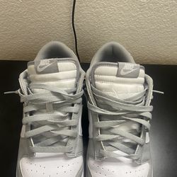 Nike White & Grey Sneakers
