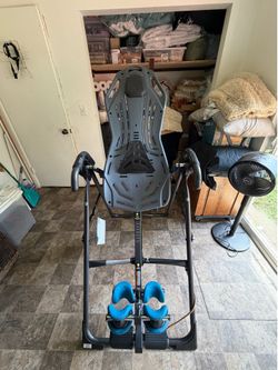Teeter Inversion Table