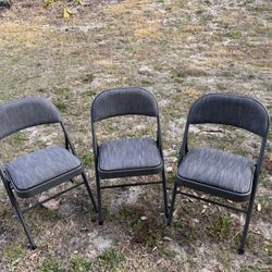 Folding Chairs – Padded Seat