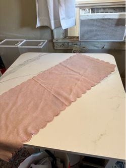 Beautiful Pink Scalloped Table Runner