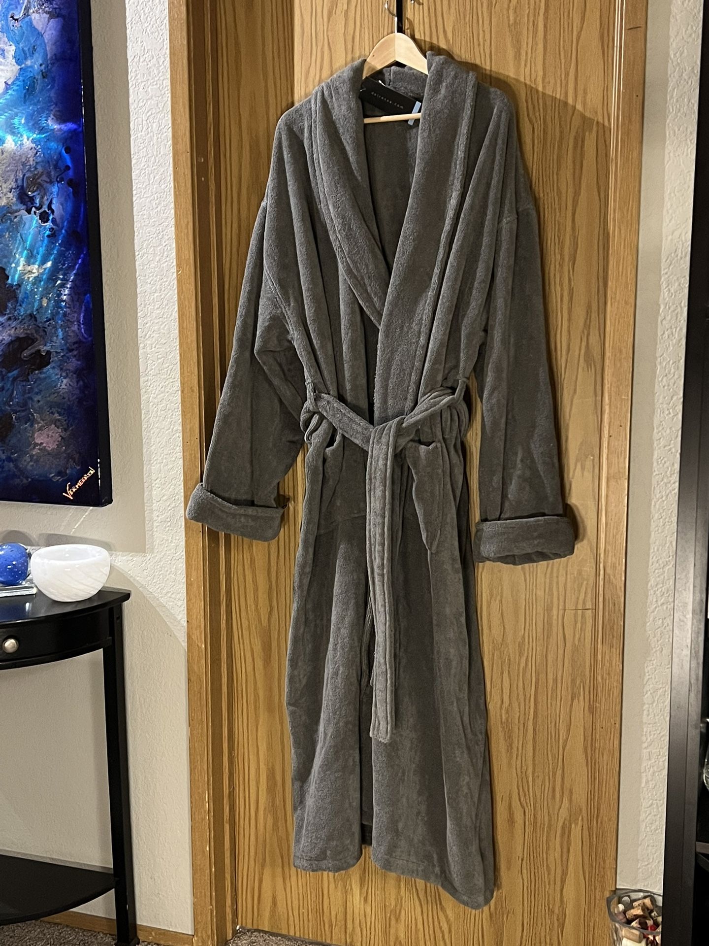 NEW  With Tags 1X/2X Unisex Terry Cloth Robe