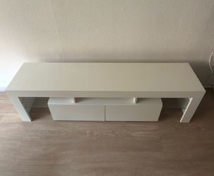 Modern White TV Stand / Entertainment Center